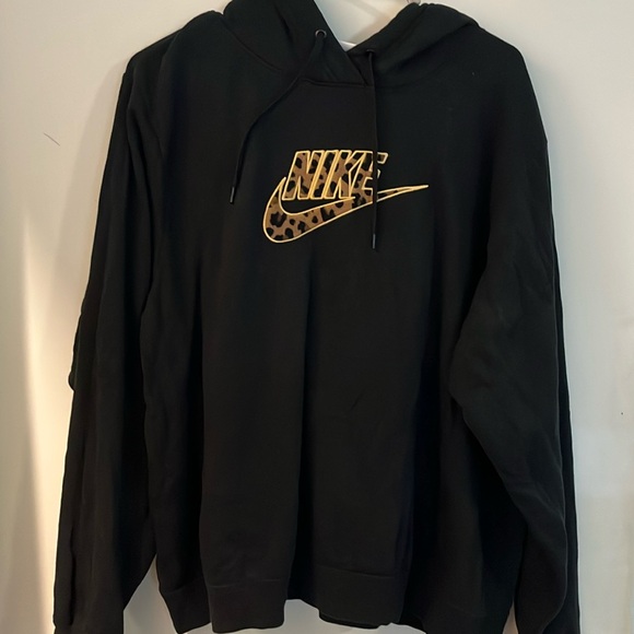 Nike Hoodie - Picture 2 of 4